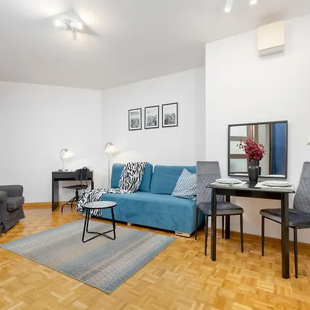 Bukowinska With Balcony And Parking And Swimming Pool By Renters