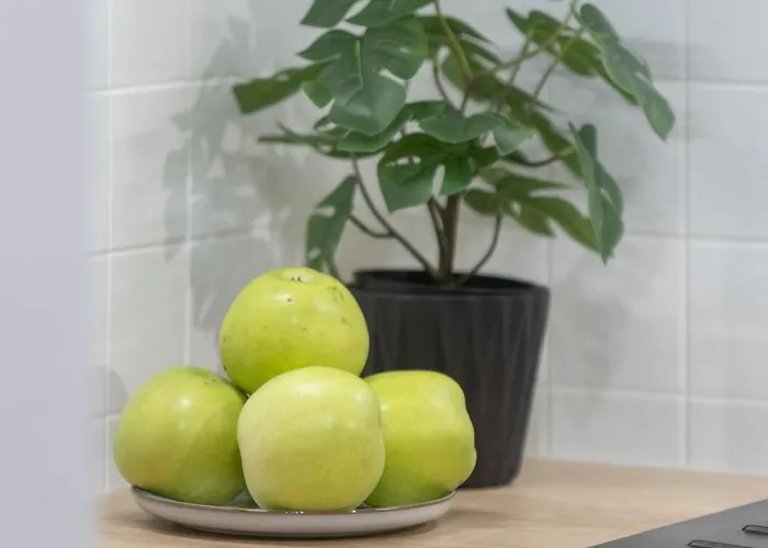 Lejlighed Bukowinska With Balcony And Parking And Swimming Pool By Renters Warszawa