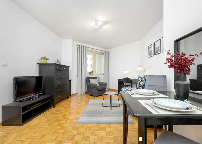 Bukowinska With Balcony And Parking And Swimming Pool By Renters *