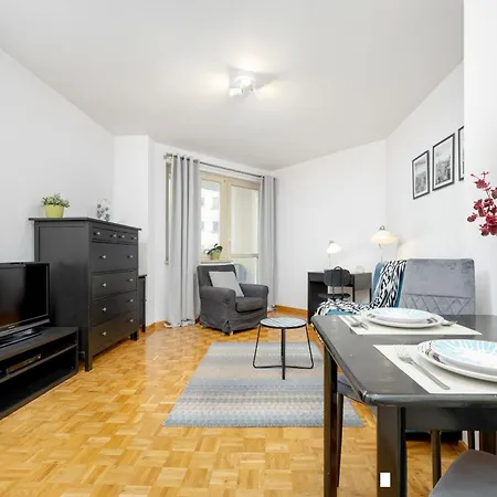 Bukowinska With Balcony And Parking And Swimming Pool By Renters *